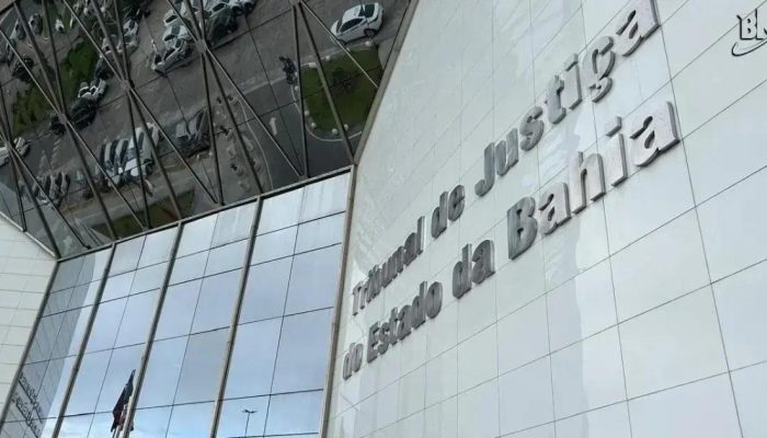 AL-BA aprova projetos do TJ-BA após devolução do PCCV