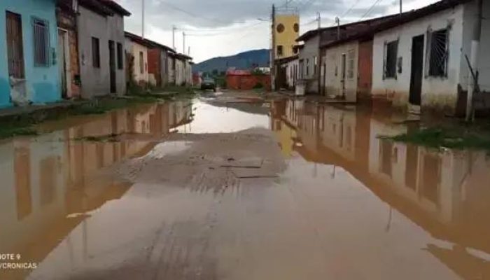 Alerta laranja para 28 cidades da Bahia devido a fortes chuvas