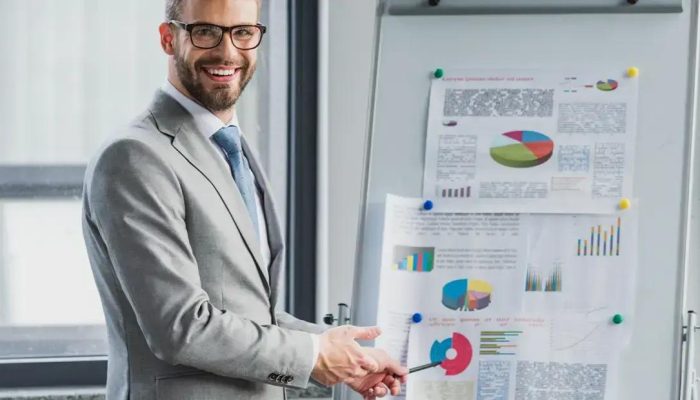 Analista contábil: profissão em alta no Brasil em 2025