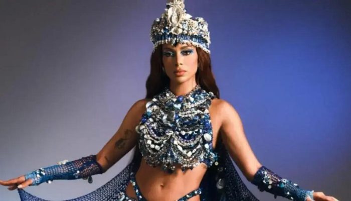 Anitta confirma bloco no Carnaval de Salvador 2026 sem ensaio na capital