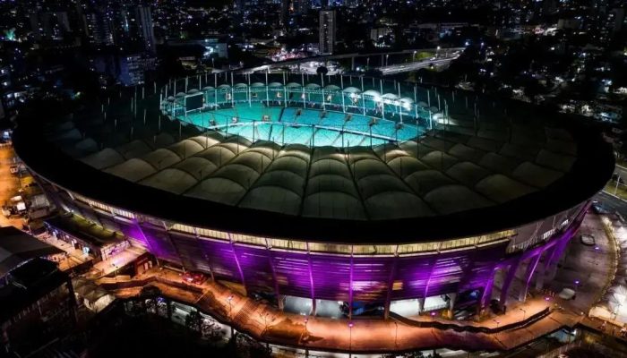 Arena Fonte Nova ilumina-se de lilás em apoio ao teste do pezinho