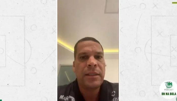 Armando Filho critica condições do gramado do Estádio Adauto Moraes