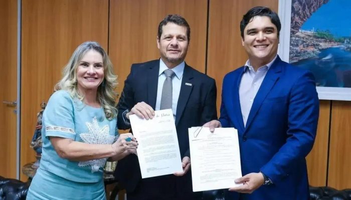 Bahia apresenta LDO 2026 com receita de R$ 72 bilhões e crescimento de 3%