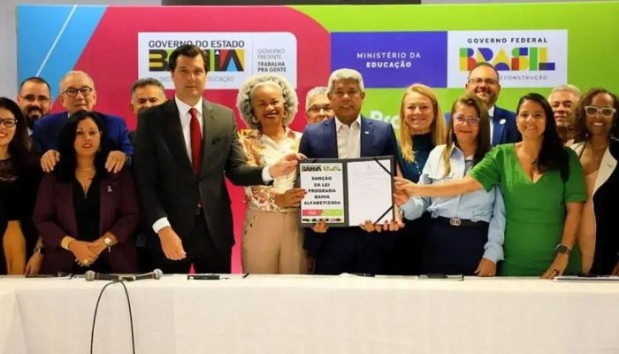 Bahia apresenta programa de alfabetização em parceria com o MP-BA