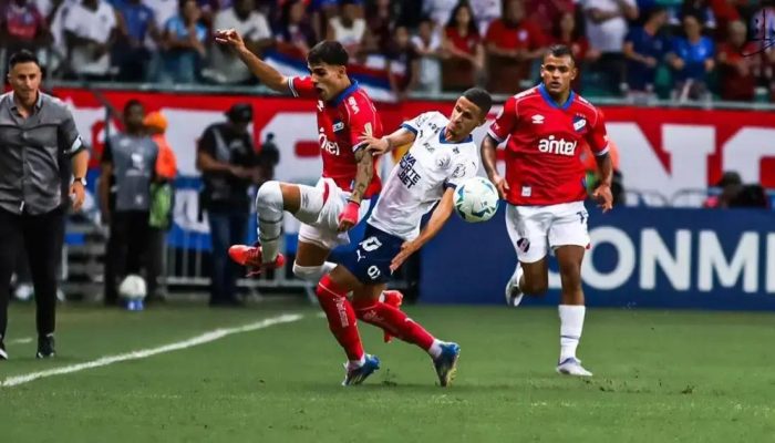 Bahia desperdiça vantagem e sofre virada do Nacional na Libertadores