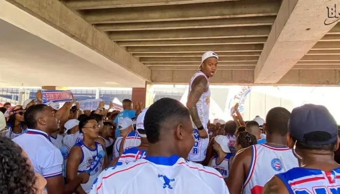 Bahia embarca para duelo decisivo contra Atlético Nacional pela Libertadores