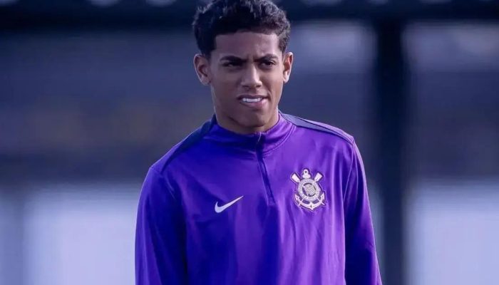 Bahia surpreende Corinthians e contrata promessa Kauê Furquim por R$ 14 milhões