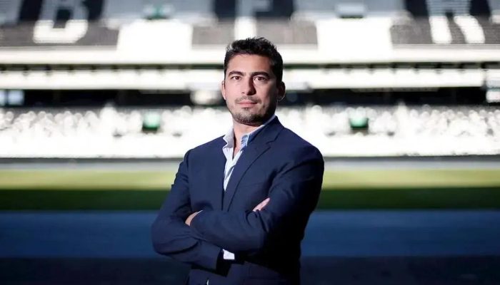 Botafogo tem garantias financeiras apenas até fim de 2025 e dívida de R$ 700 milhões