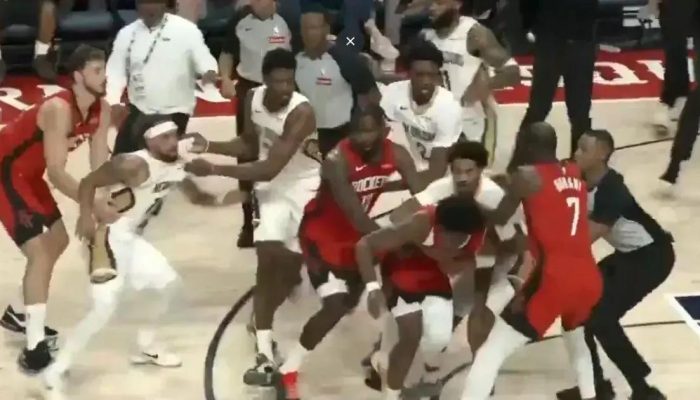 Briga entre Rockets e Pelicans marca jogo de pré-temporada da NBA