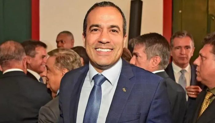 Bruno Reis comemora seu aniversário com homenagens nas redes sociais