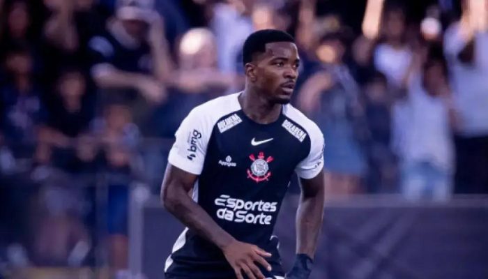 Cacá, zagueiro do Corinthians, é assaltado em São Paulo