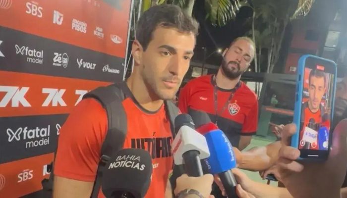 Cáceres reflete sobre empate com Palmeiras e busca melhorias para o Vitória