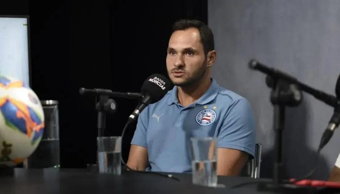 Camisa de sócio do Bahia está confirmada: Vitor Ferraz tranquiliza torcedores