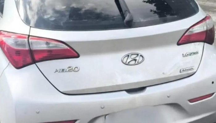 Casal preso com veículo roubado no Terminal de São Joaquim em Salvador