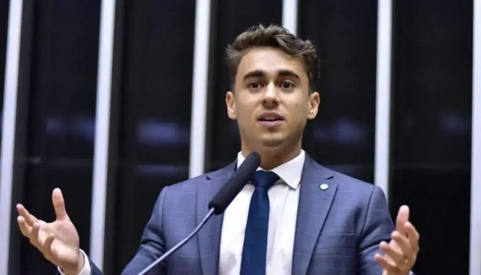 Centrão orienta Nikolas Ferreira a moderar postura para futura candidatura