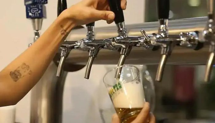 Cerveja e vinho têm menor risco de intoxicação por metanol, revela especialista