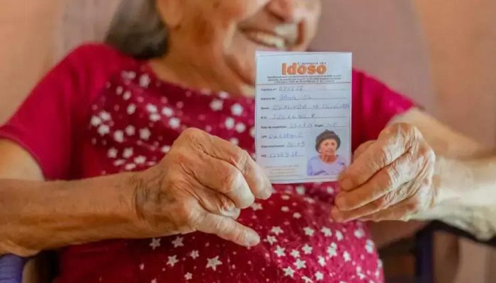 Como a Carteira do Idoso transforma a autonomia na viagem dos mais velhos