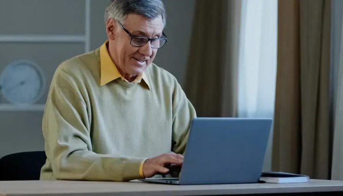 Como aposentados podem verificar descontos indevidos no INSS