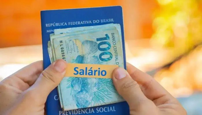 Como funciona a antecipação de salário via Pix e seus benefícios?