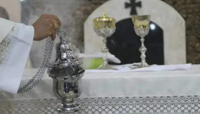 Conflito na paróquia Santo Antônio envolve arcebispo e padre Paulo