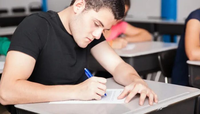 CRC-SP lança concurso com vagas que pagam até R$ 11,6 mil