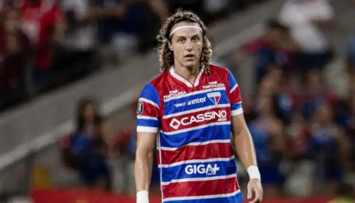 David Luiz nega acusações de traição e afirma que acusações são falsas