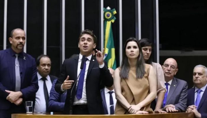 Deputados protocolam projetos para derrubar aumento do IOF