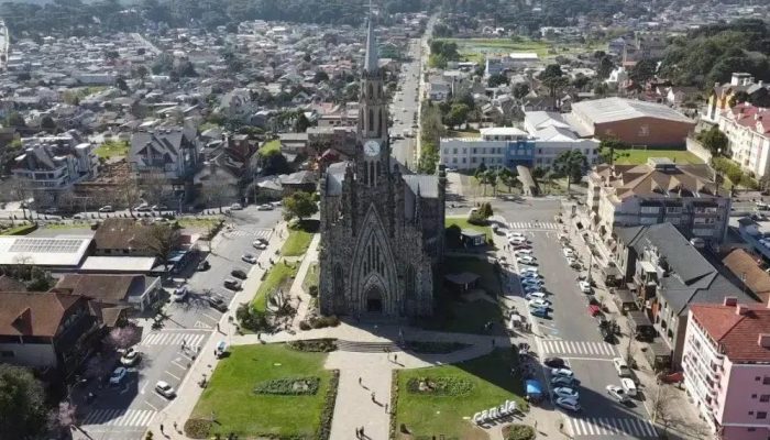Descubra Canela: o paraíso da Serra Gaúcha e suas atrações imperdíveis