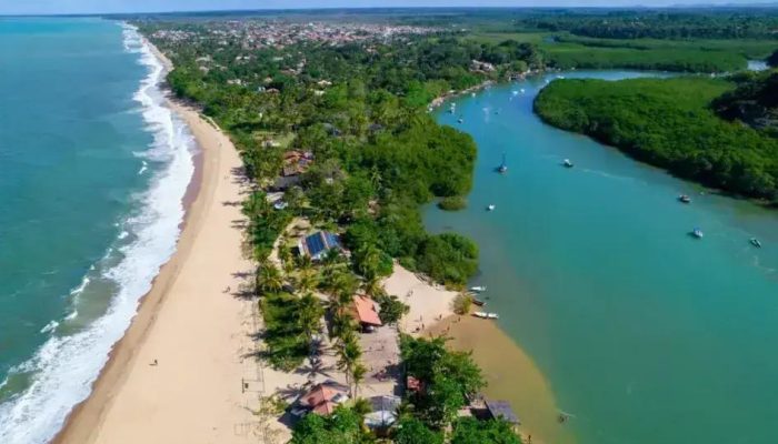 Descubra Porto Seguro: História, Cultura e Praias Deslumbrantes
