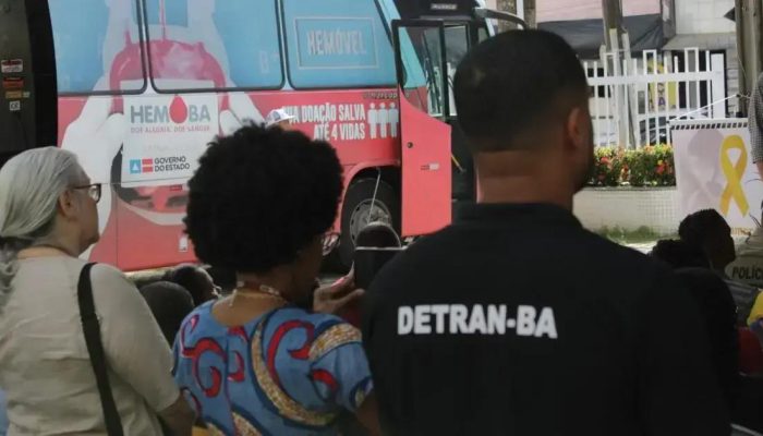 Detran-BA e Hemoba realizam campanha de doação de sangue no Maio Amarelo