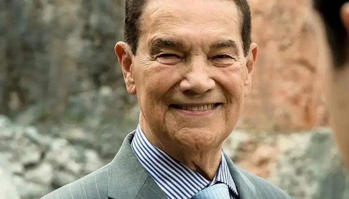 Divaldo Franco completa 98 anos e celebra um legado de amor e paz