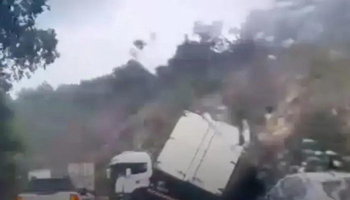 Duas mortes e um ferido grave em colisão na BR-101