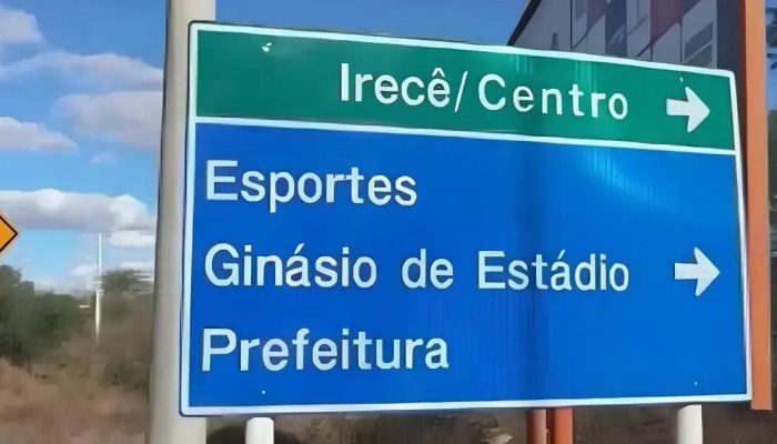 Erro gramatical em placa de sinalização gera repercussão em Irecê