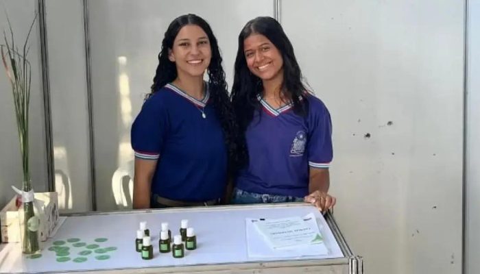 Estudantes de Candiba Criam Óleo Natural para Combater Ansiedade