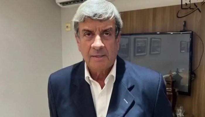 Ex-prefeito Colbert Martins multado por irregularidades em contratos de terceirização