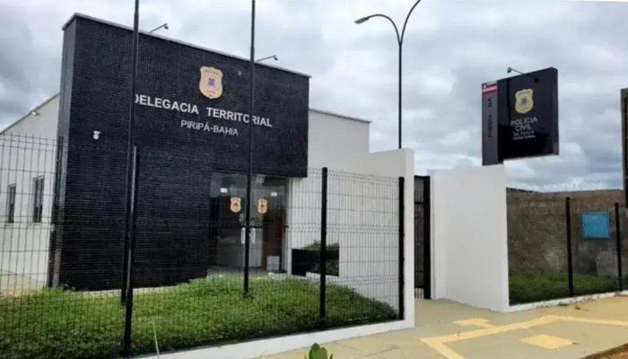 Faxineira é presa suspeita de tráfico de drogas em Piripá, Bahia