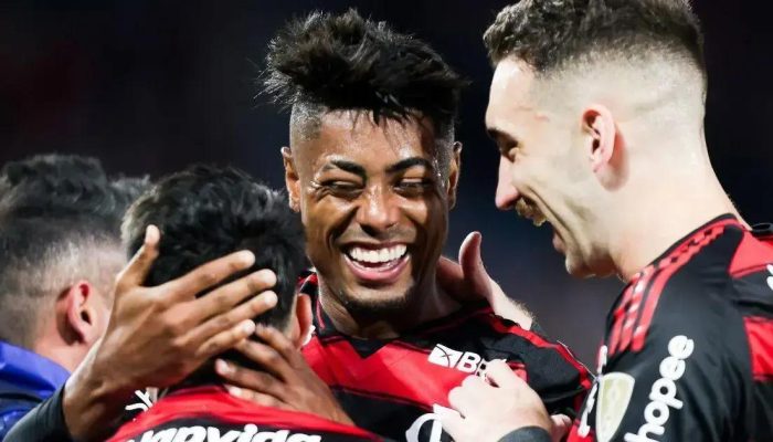 Flamengo vence Internacional e se destaca nas oitavas da Libertadores