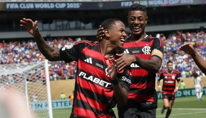 Flamengo vira jogo com Chelsea e se aproxima da classificação na Copa do Mundo