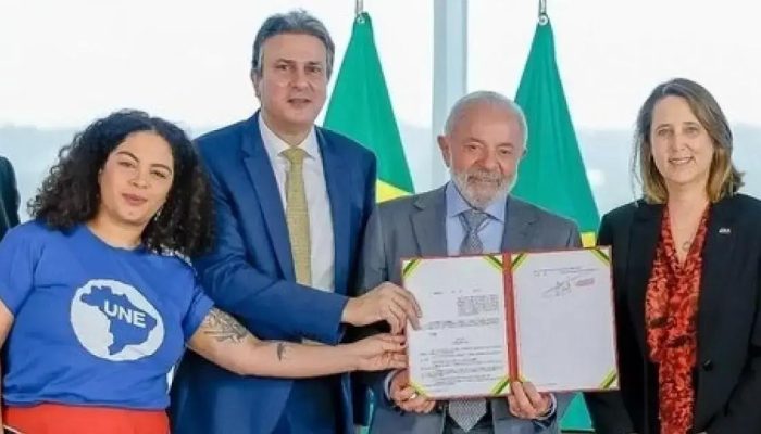 Governo Lula proíbe educação à distância para medicina e direito