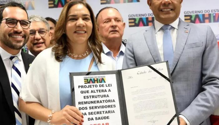 Governo propõe reajuste de 13,63% para trabalhadores da saúde na Bahia