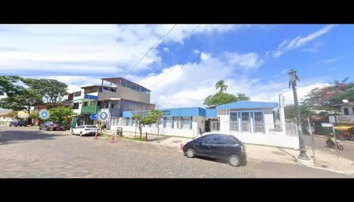 Homem é detido após depredar fórum em Itacaré com um facão