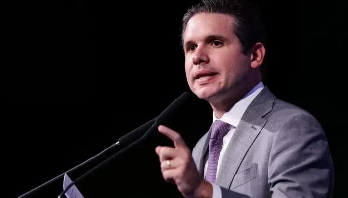 Hugo Motta fala sobre a harmonia entre Poderes e crise do IOF