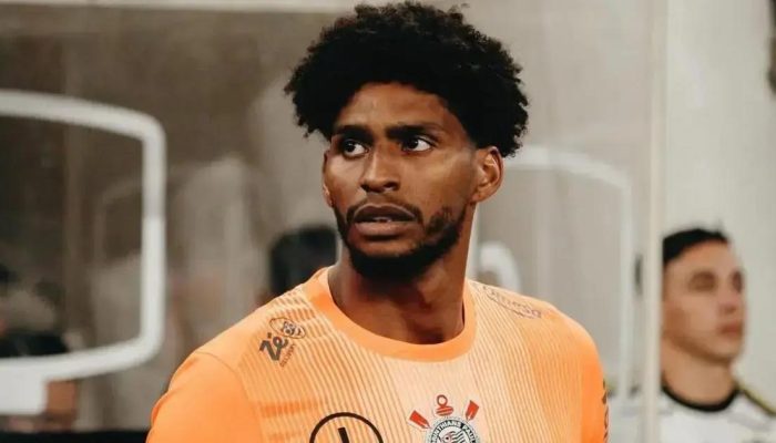 Hugo Souza pode desfalcar Corinthians contra Vitória por lesão no ombro