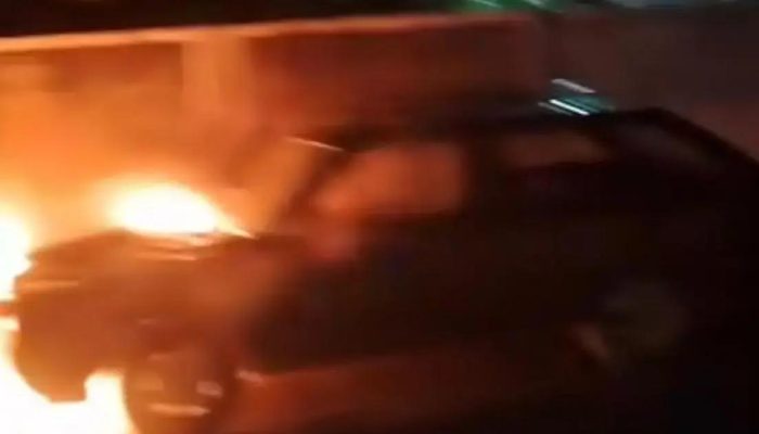 Idoso ateia fogo no próprio carro em Guanambi, Bahia