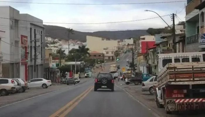 Idoso perde R$ 7 mil em golpe após pedir ajuda em agência bancária na Bahia