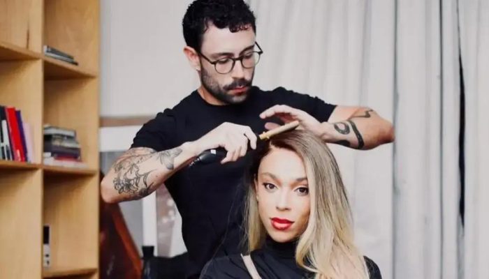 Impasse na Câmara: Acusação contra Erika Hilton por assessores maquiadores