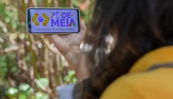 Junho traz novos pagamentos do Pé-de-Meia para jovens no Brasil