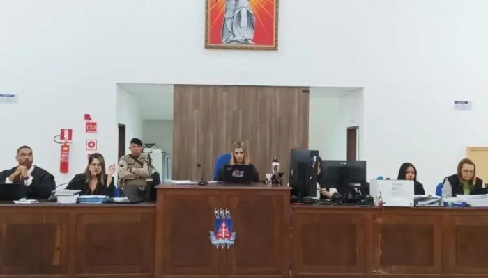 Júri de policial acusado de assassinato em Feira de Santana é adiado por suspeita de falso testemunho