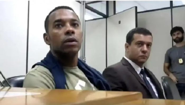 Justiça rejeita pedido de redução de pena de Robinho por curso na prisão