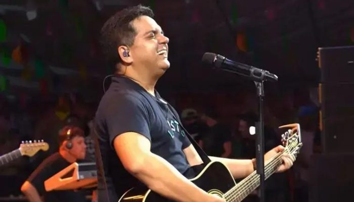 Lairton e Seus Teclados Brilha na 53ª Exposição Agropecuária de Itapetinga